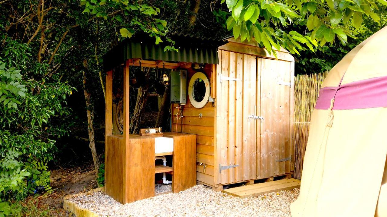The Yurt At Worcesters Farm Canterbury Bagian luar foto