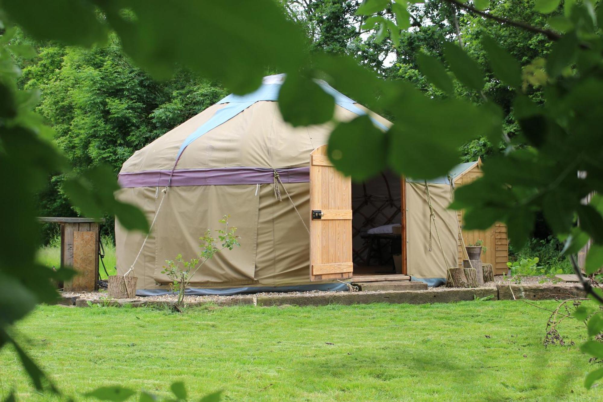 The Yurt At Worcesters Farm Canterbury Bagian luar foto